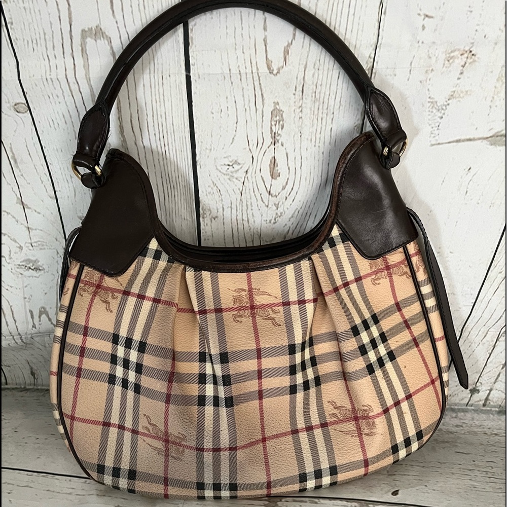Burberry Classic Check shoulder bag